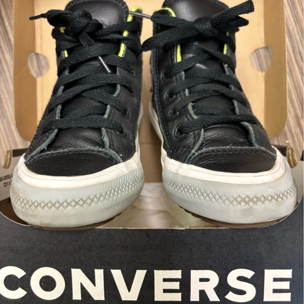 Converse Toddler | Black and White Hi Top
